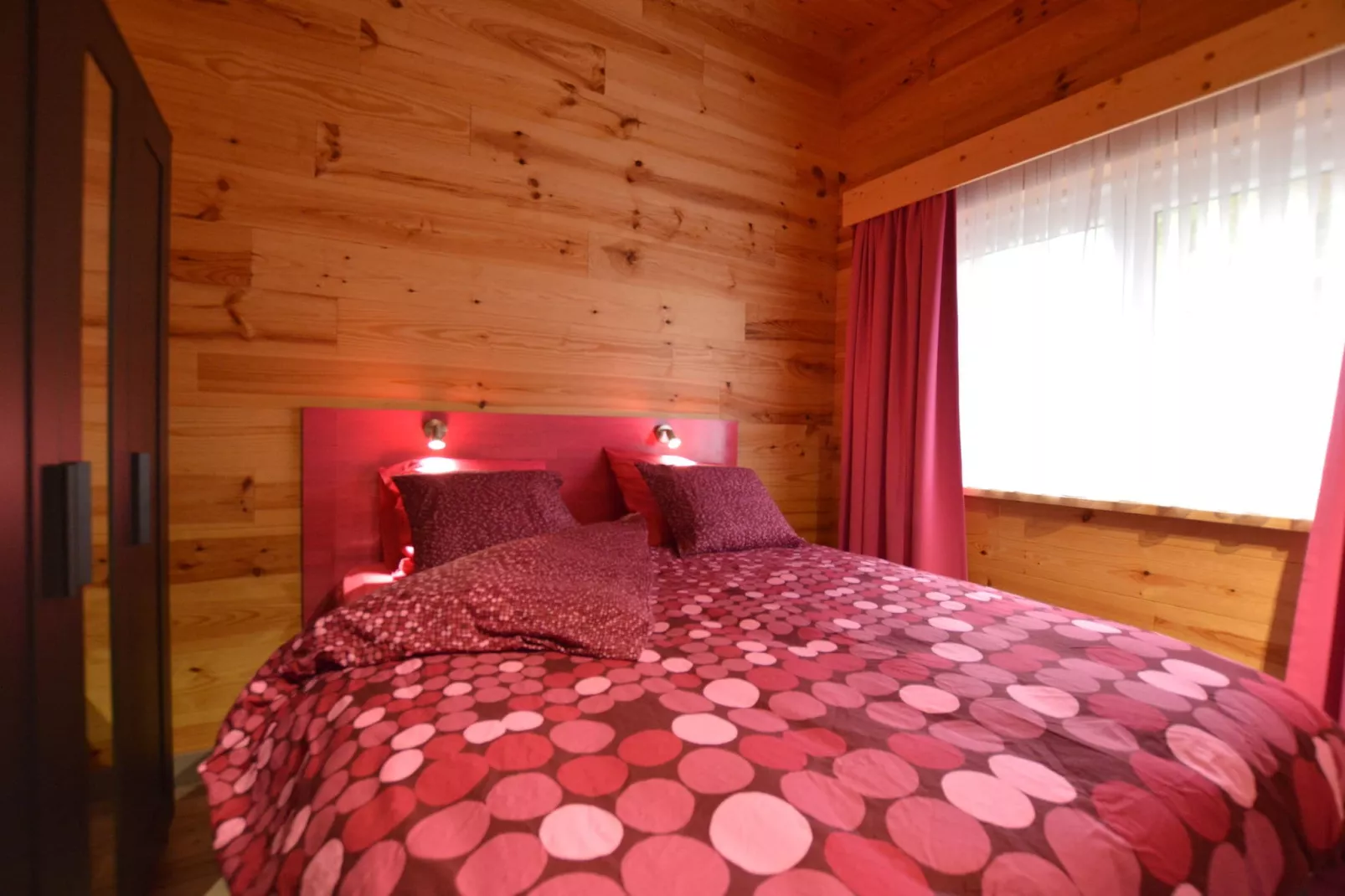 Le Chalet Chaleureux B-Slaapkamer