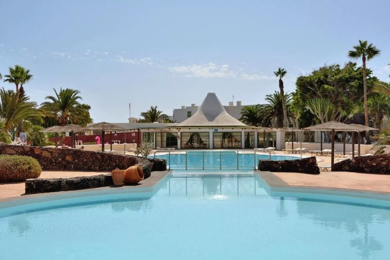 Suites Costa Teguise / 4 pax-Suite-Zwembad