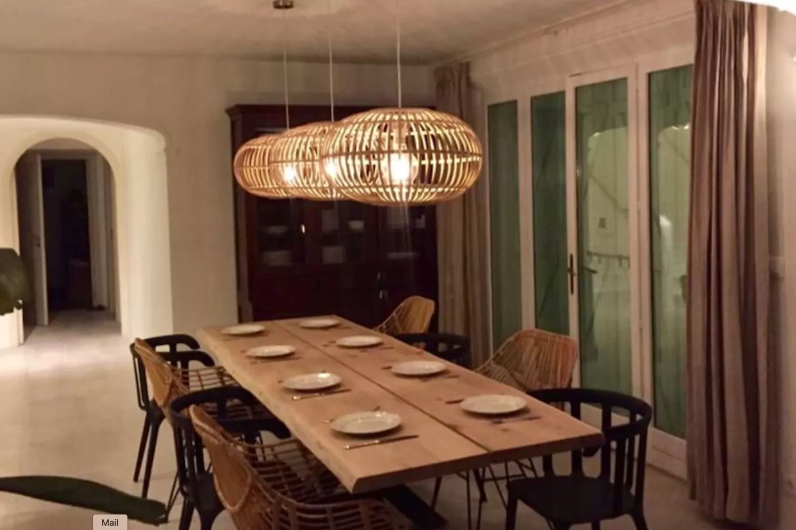 La Salamandre-Eetkamer