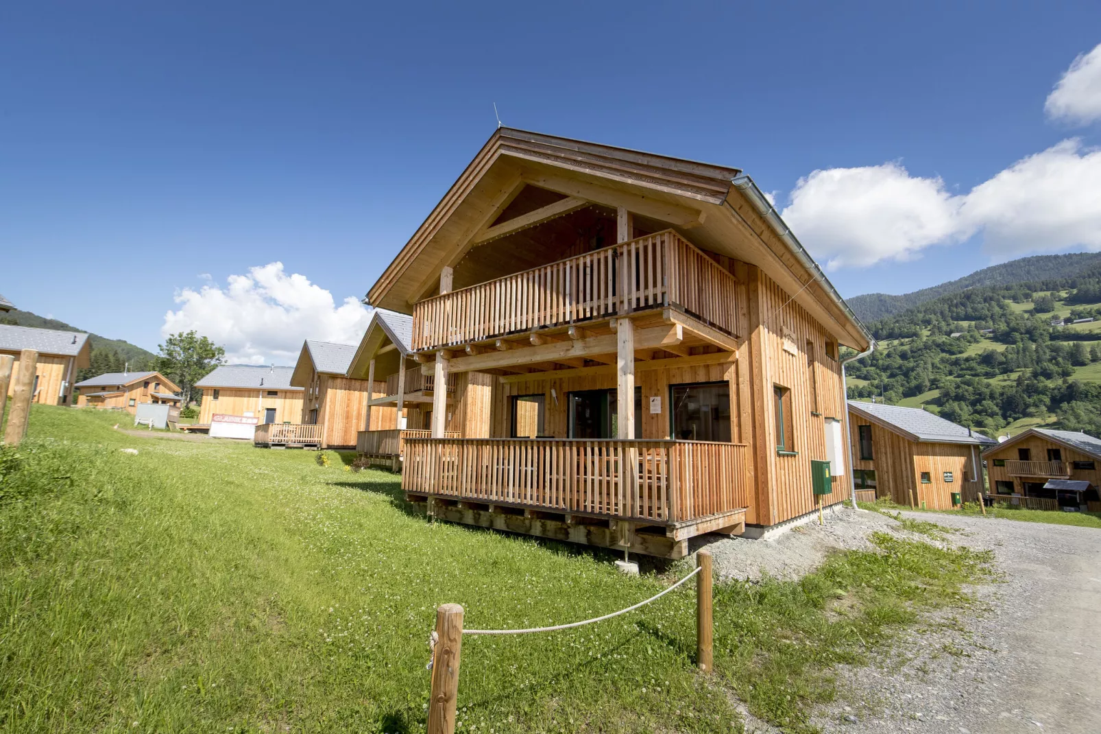 Kreischberg Chalets 9-Buitenkant zomer