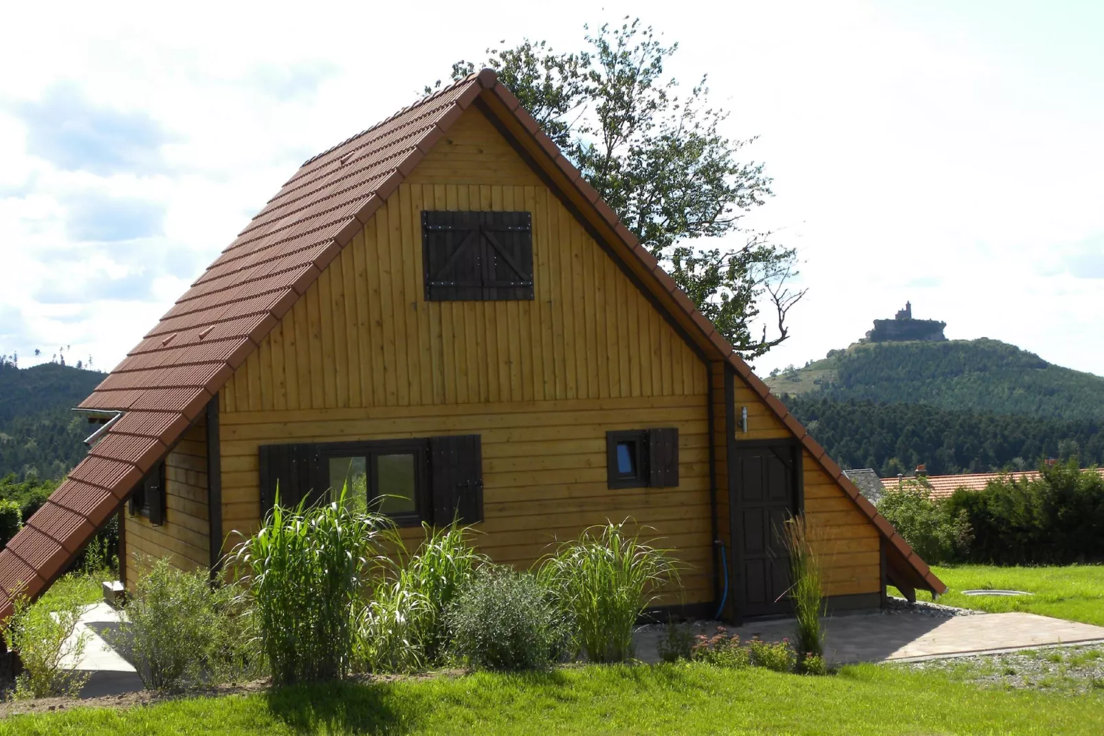 Chalet - LA HOUBE DABO-Buitenkant zomer