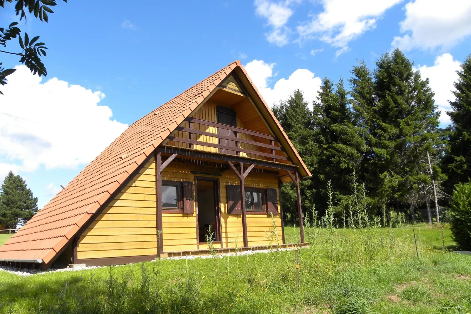 Chalet - LA HOUBE DABO-Buitenkant zomer