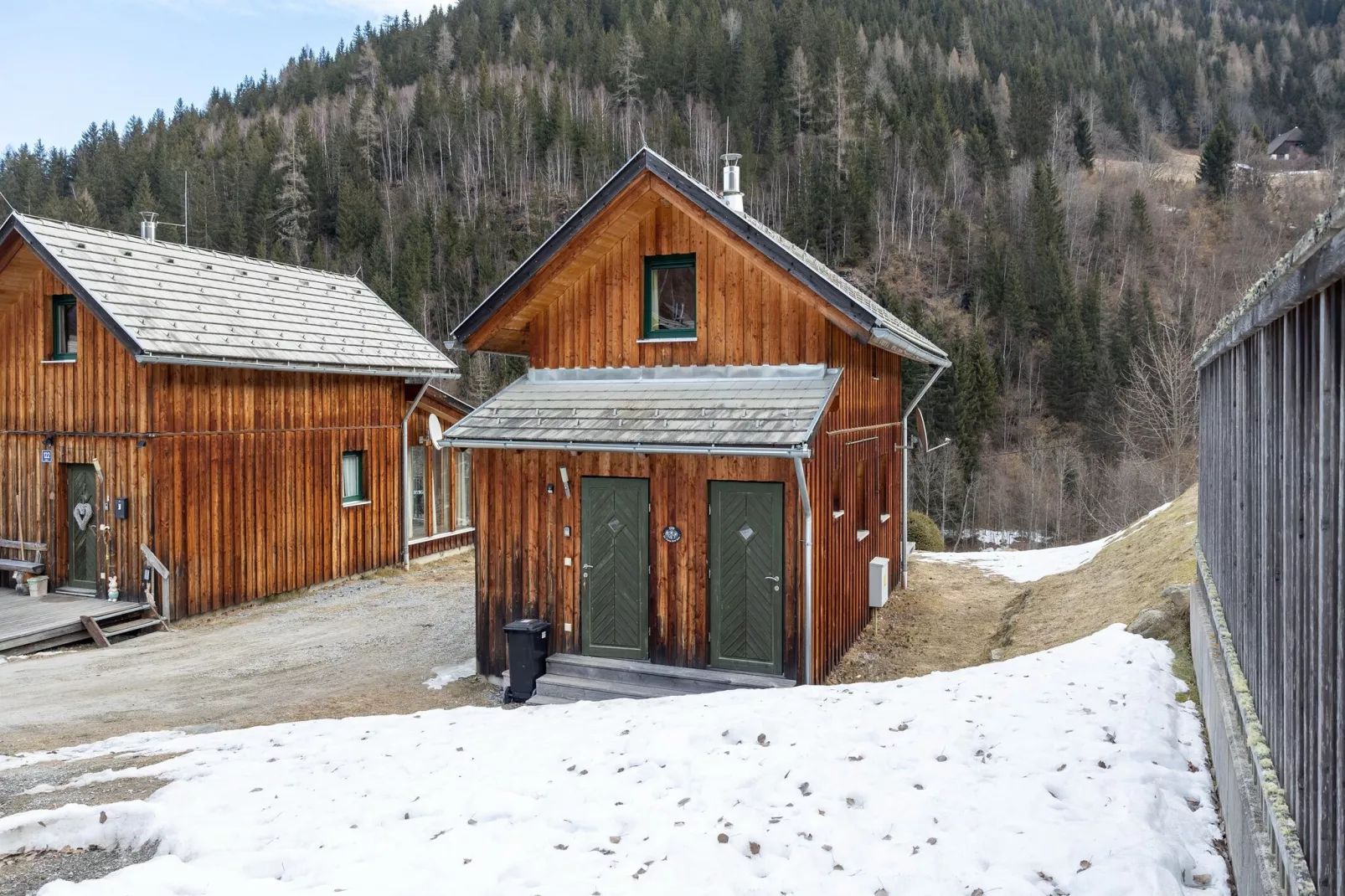 Chalet Pakenham-Buitenkant zomer