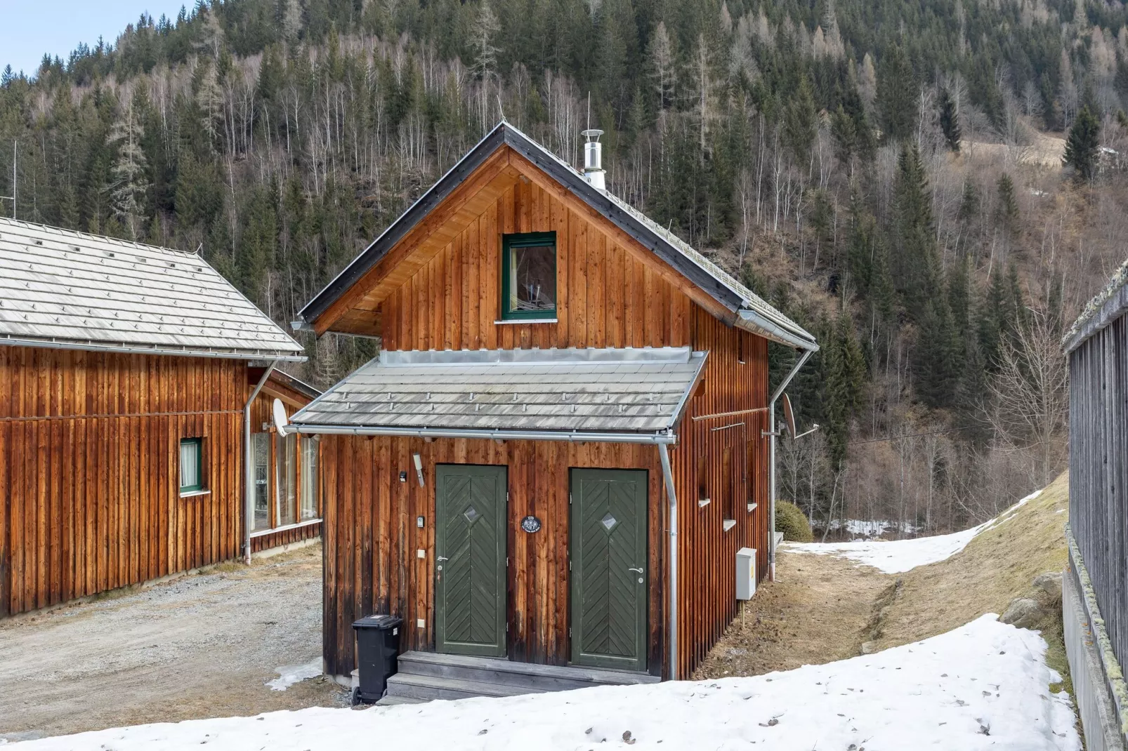 Chalet Pakenham-Buitenkant zomer