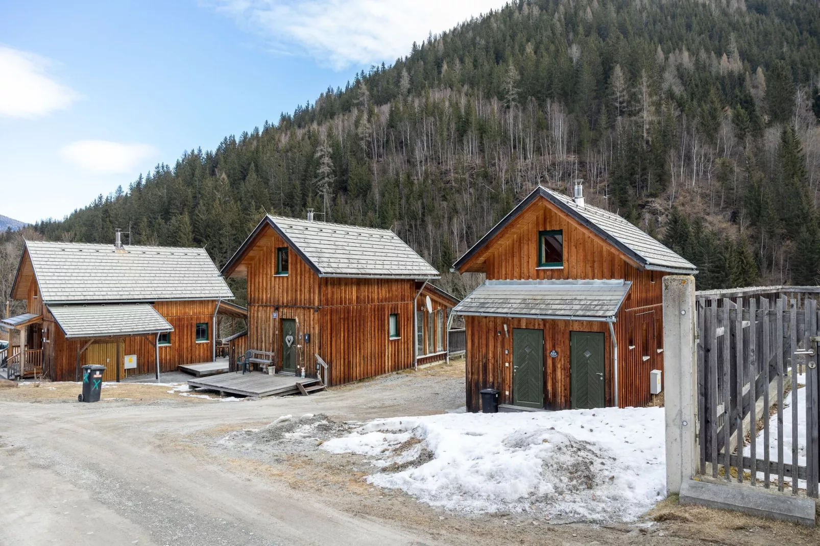 Chalet Pakenham-Buitenkant zomer