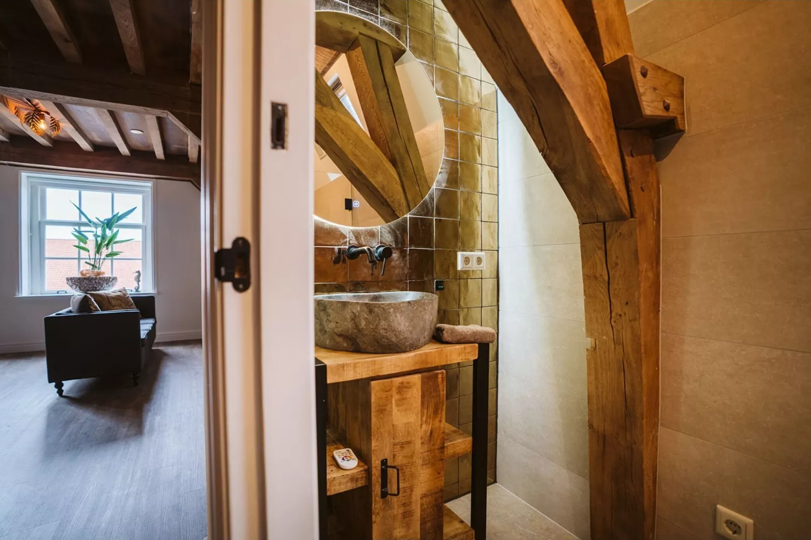 Gouden Leeuw - Jungle room-Badkamer