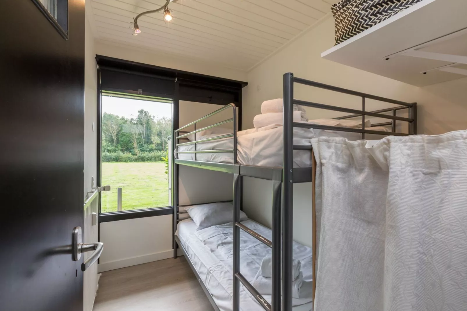 Appartement - Burg van Woelderenlaan 100-4-Slaapkamer