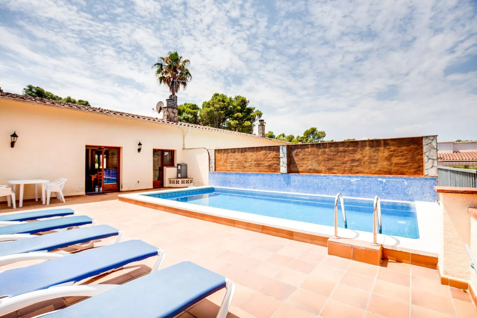 Gezellige vakantiewoning in Playa de Pals met zwembad-Terrasbalkon