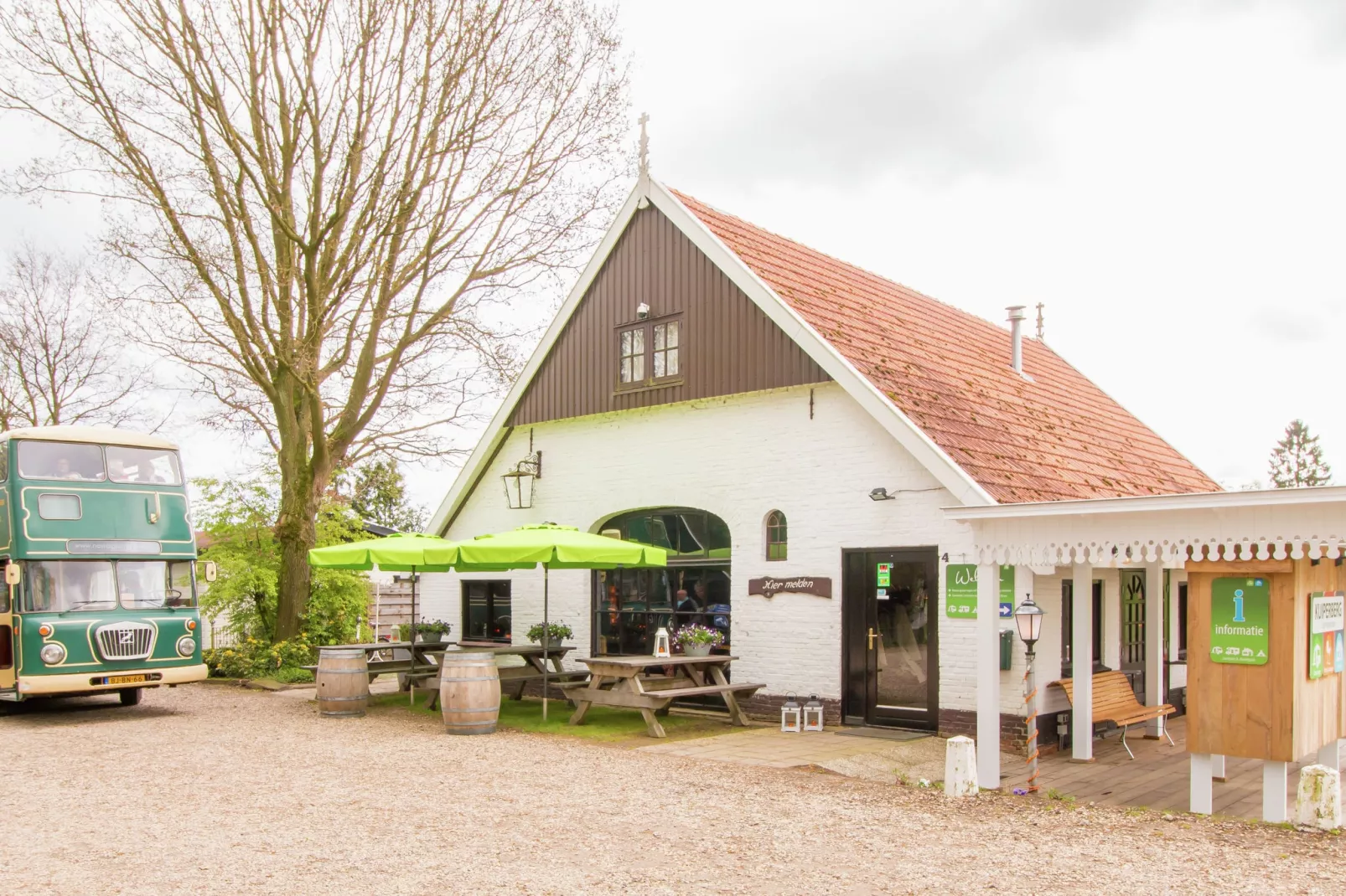 Chaletpark Kuiperberg 7-Buitenkant zomer