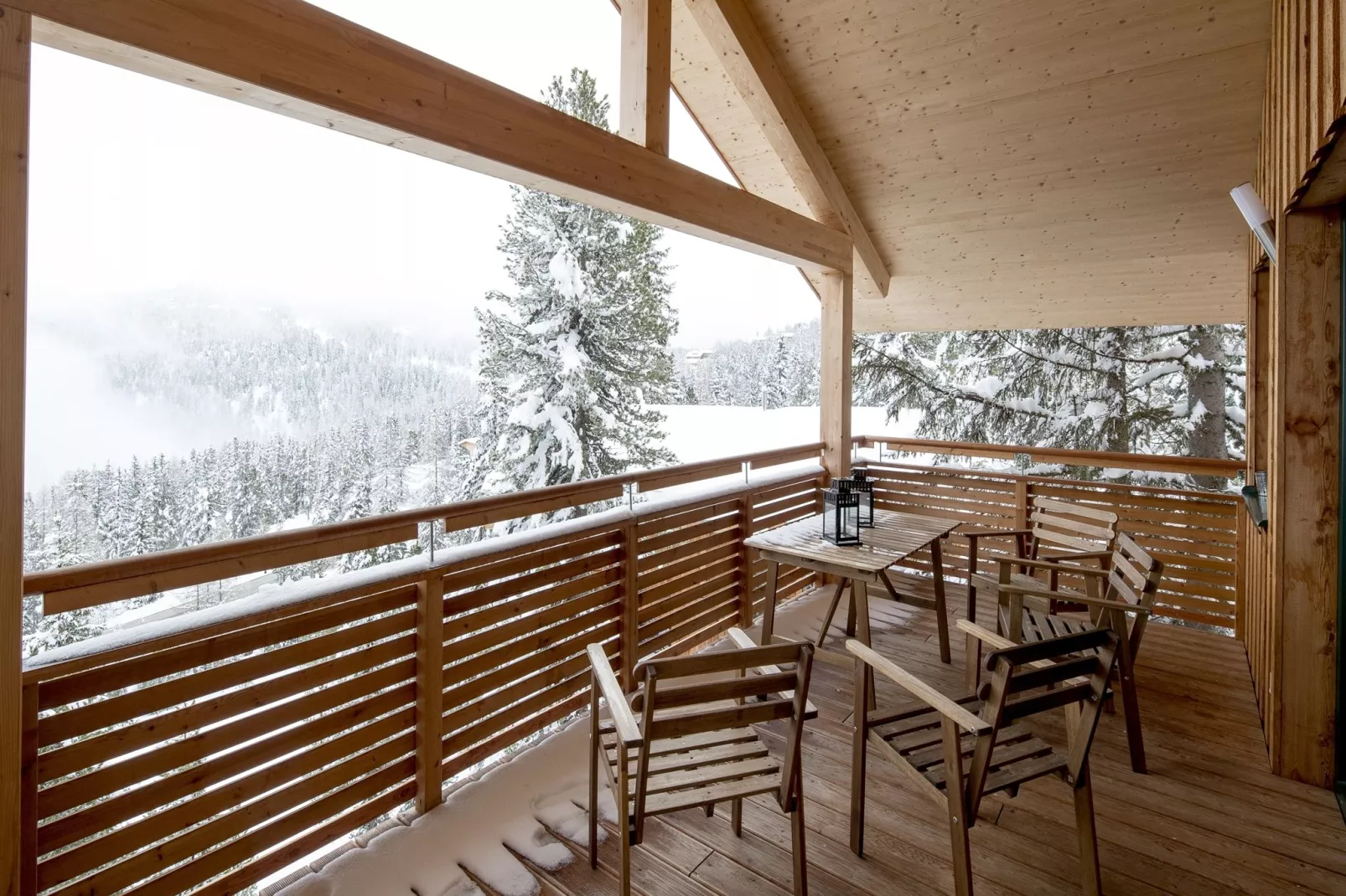 Alpenpark Turrach Chalets 1-Terrasbalkon