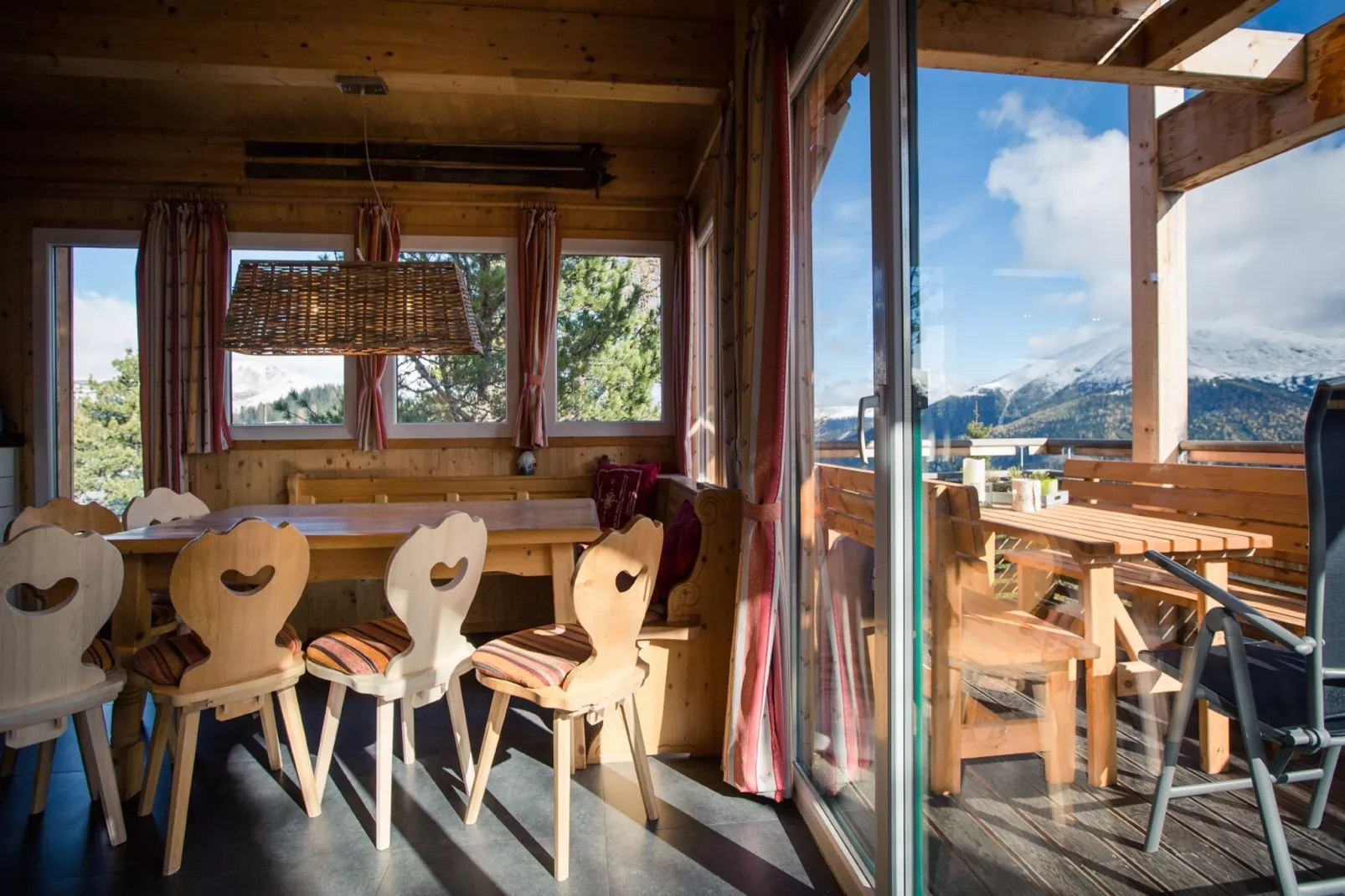 Alpenpark Turrach 1-Eetkamer
