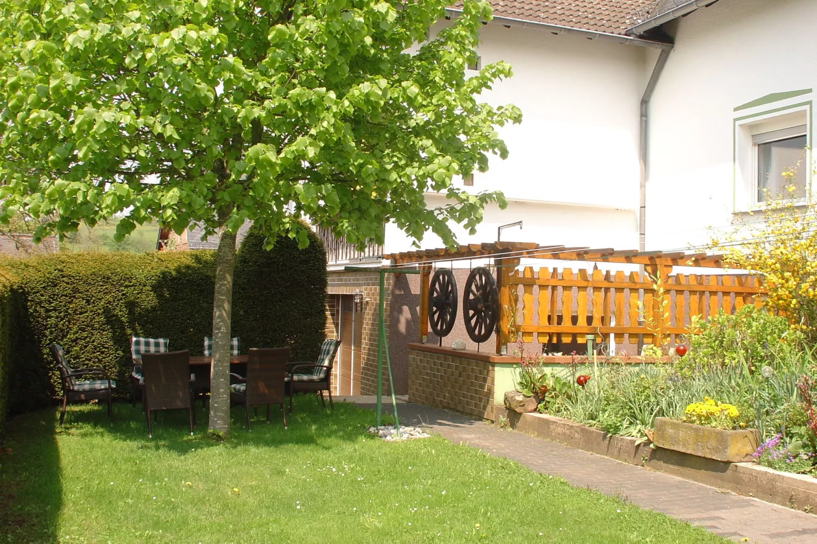 Ferienwohnung Waldeifel-Tuinen zomer