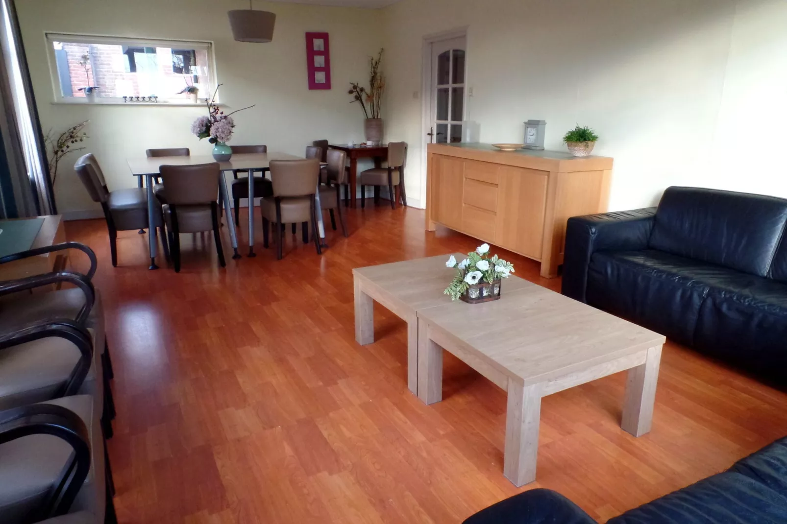 Recreatiepark Klaverweide 7-Woonkamer