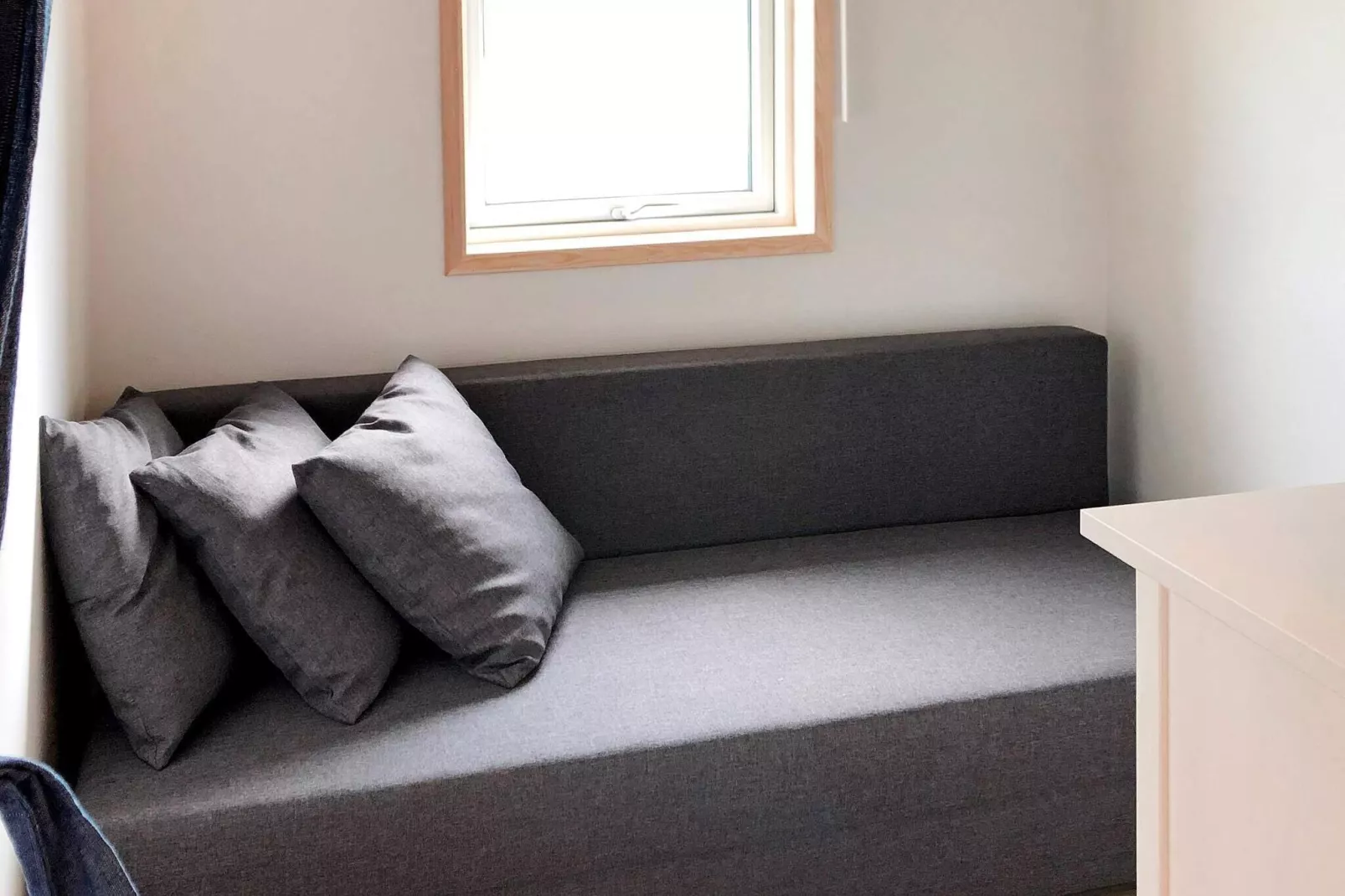 Scandinavische oase aan het meer-By Traum-Binnen