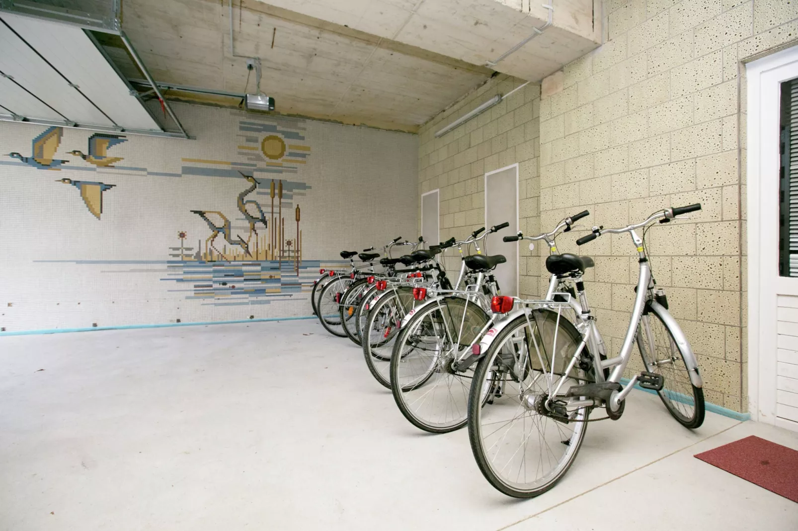 Fabryshof 01-Faciliteiten