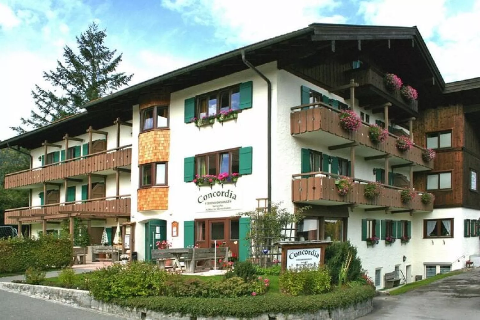 Haus Concordia in Bad Wiessee Typ A 33 qm-Buitenkant zomer