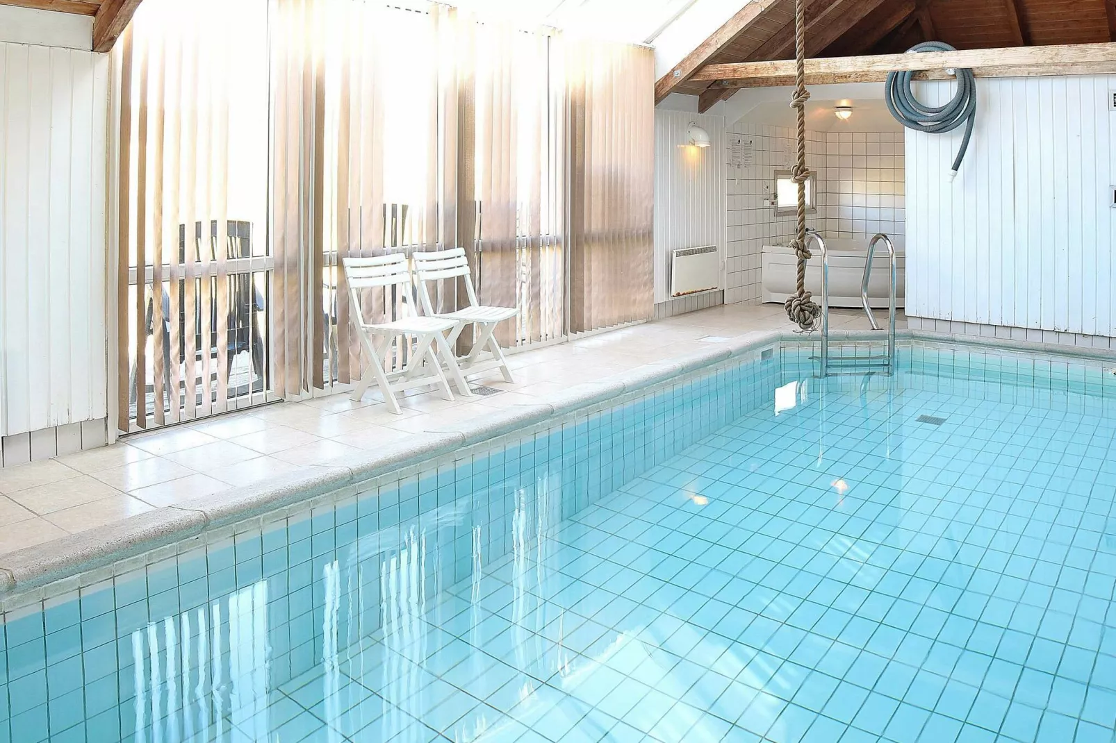12 persoons vakantie huis in Hvide Sande-Zwembad