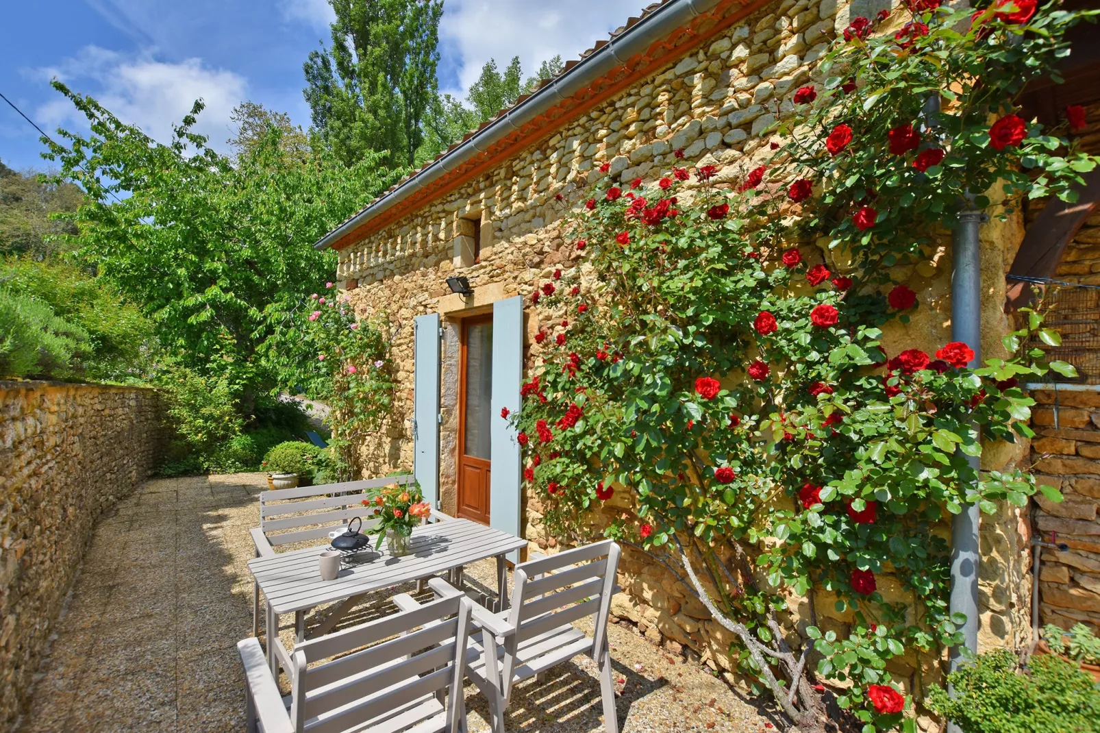 Maison au calme avec piscine-Terrasbalkon