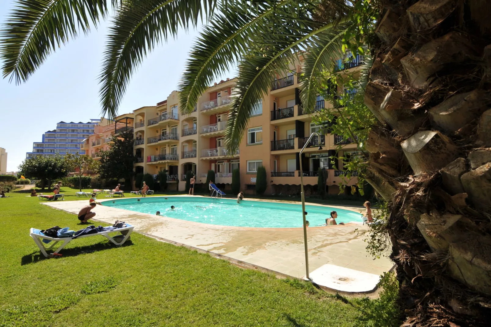 Comte de Empuries Apt  B-Zwembad