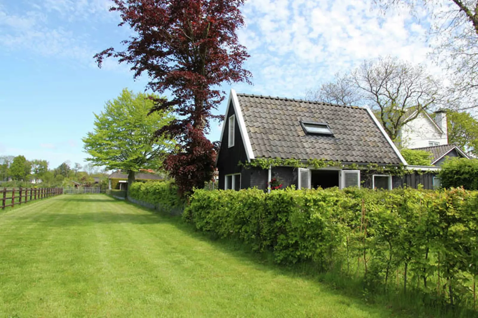 De Ronde O-Buitenkant zomer