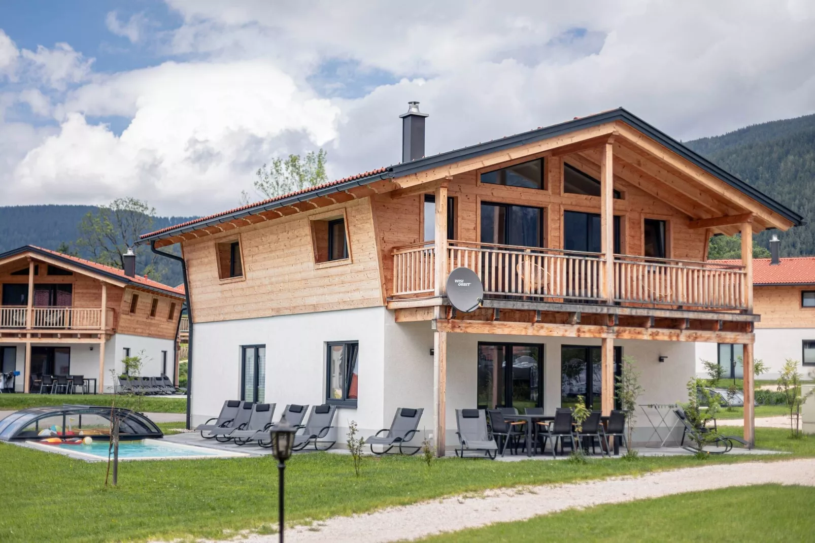 Inzell Chalets-Buitenkant zomer