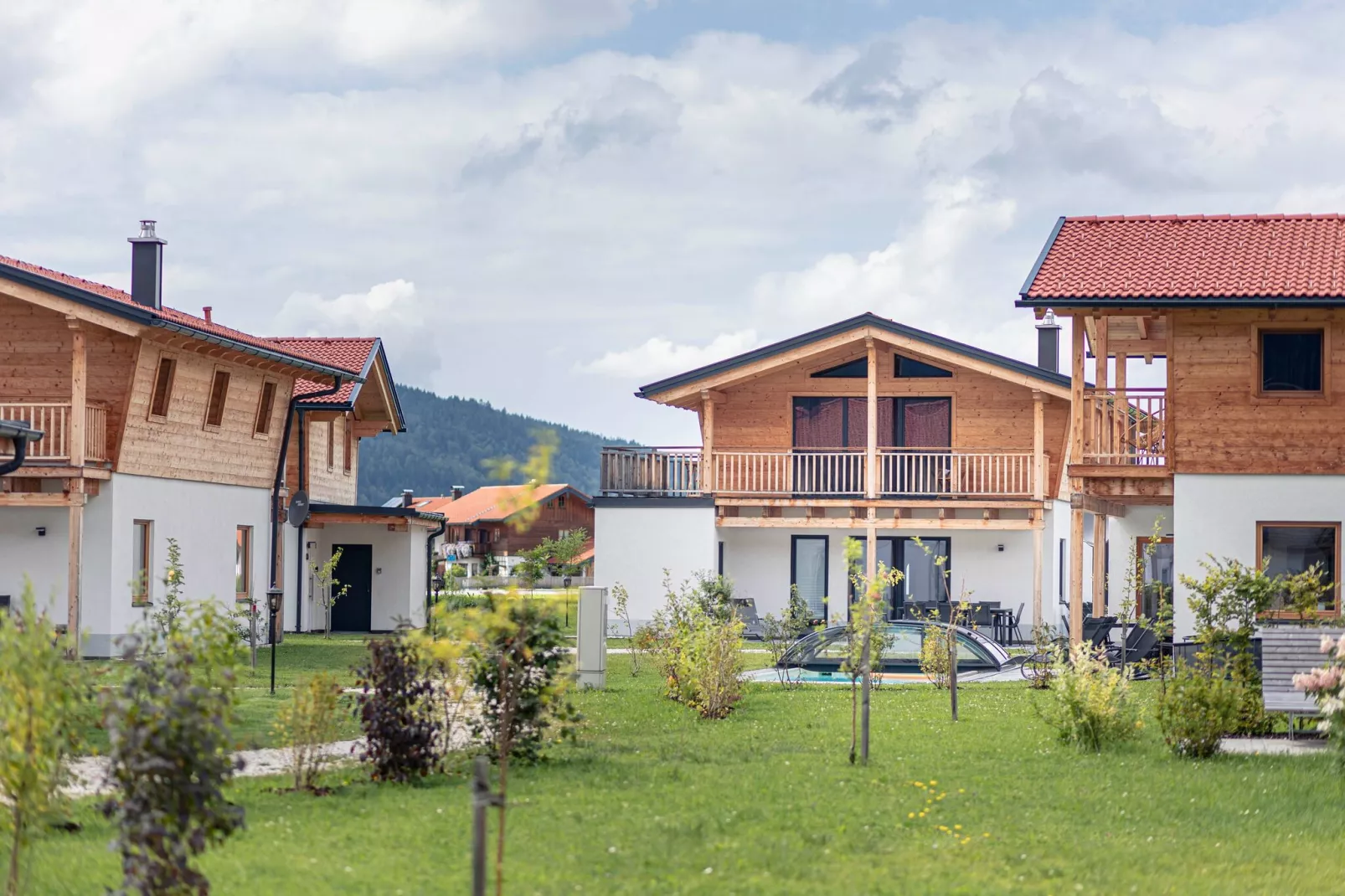 Inzell Chalets-Buitenkant zomer