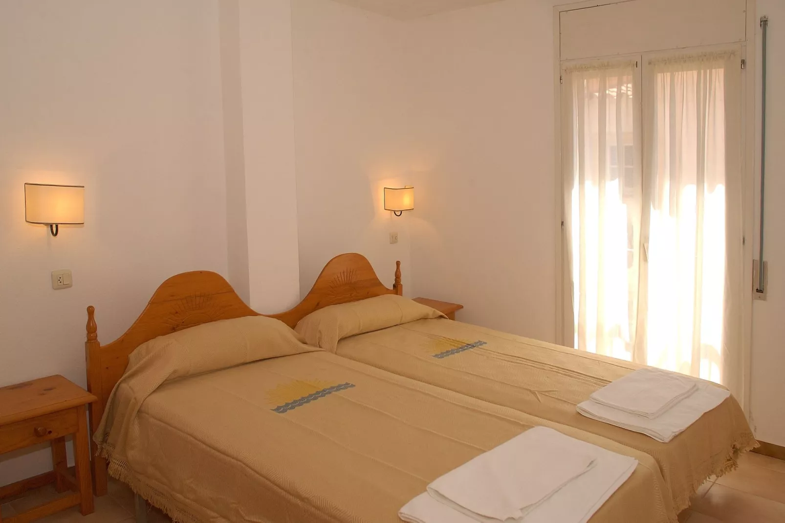 Comte de Empuries Apt  C