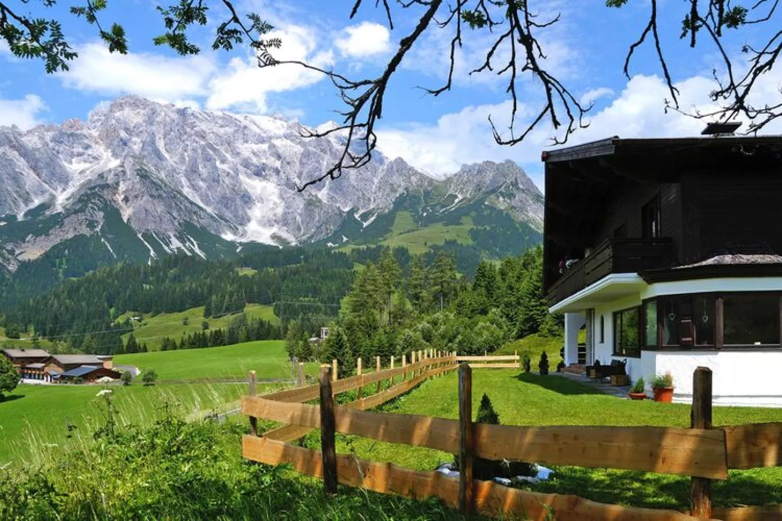 Holiday home, Dienten-Schnee-Eck 12 Pers.-Buitenkant zomer