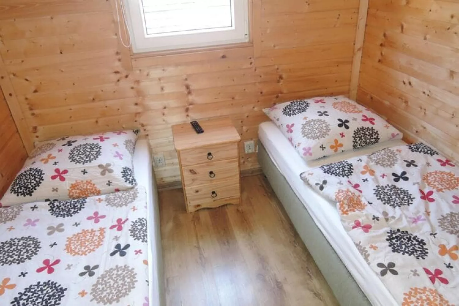Domy wakacyjne w Międzyzdrojach z podgrzewanym basenem