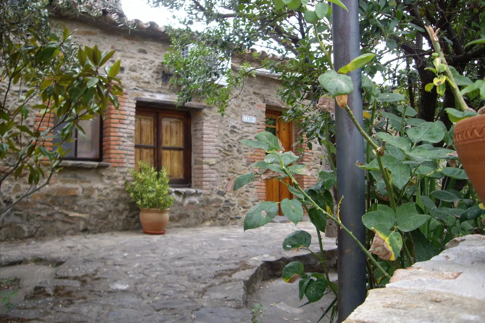 Casa El Jiniebro Grande-Buitenkant zomer