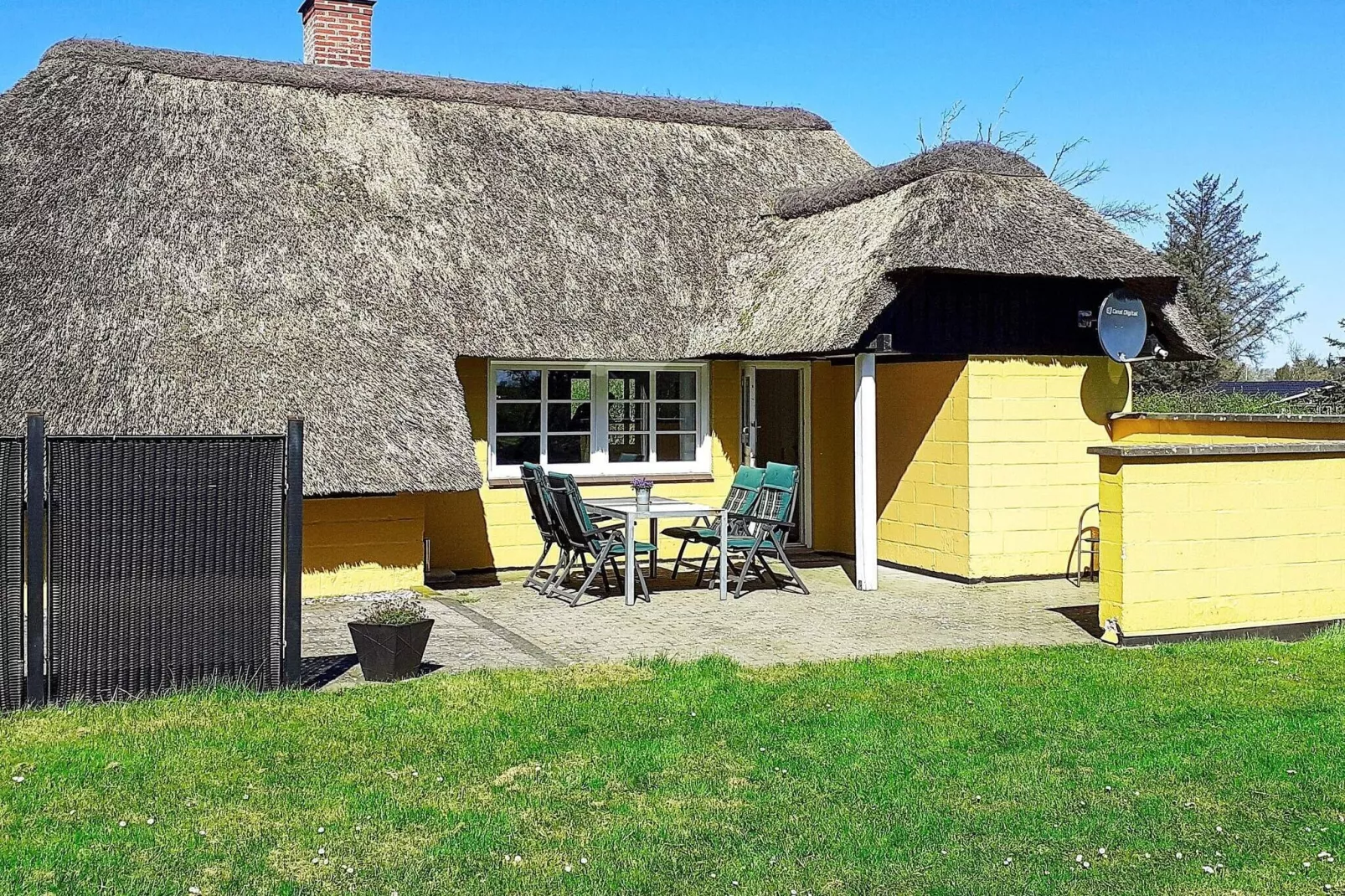 Sfeervolle Cottage in Vredig Fjand-By Traum-Buitenlucht