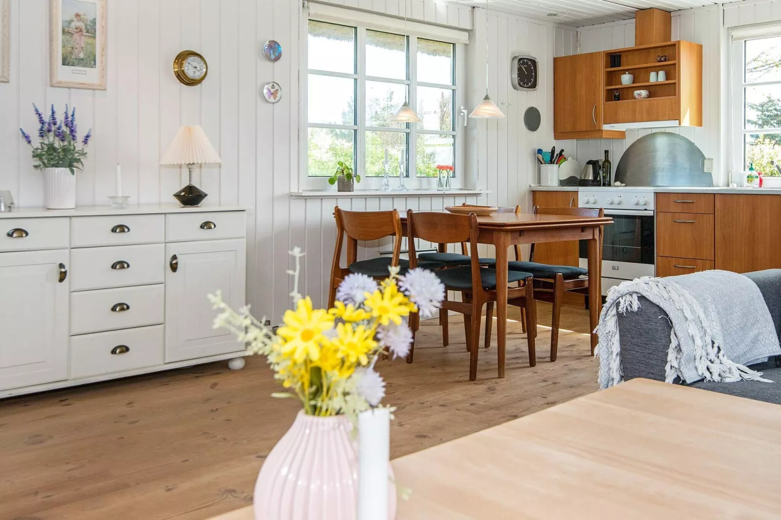 Sfeervolle Cottage in Vredig Fjand-By Traum-Binnen