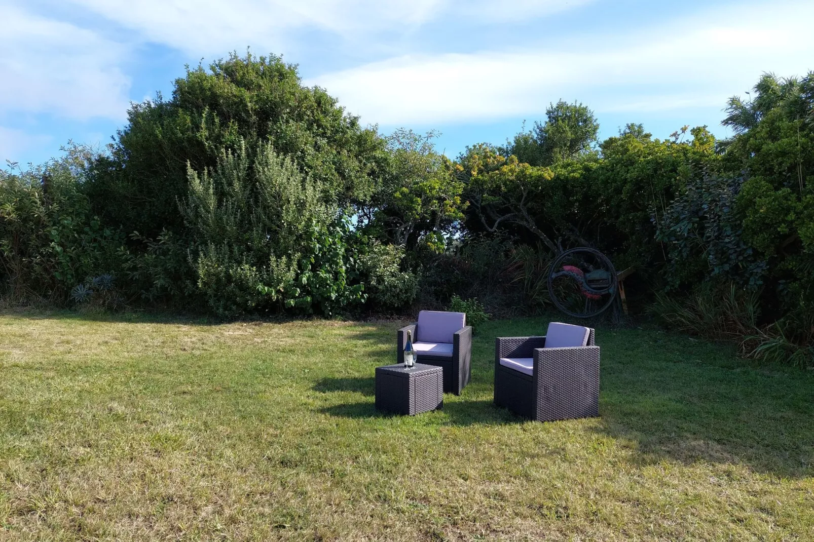 Ferienhaus in Strandnähe Plouarzel-Tuinen zomer