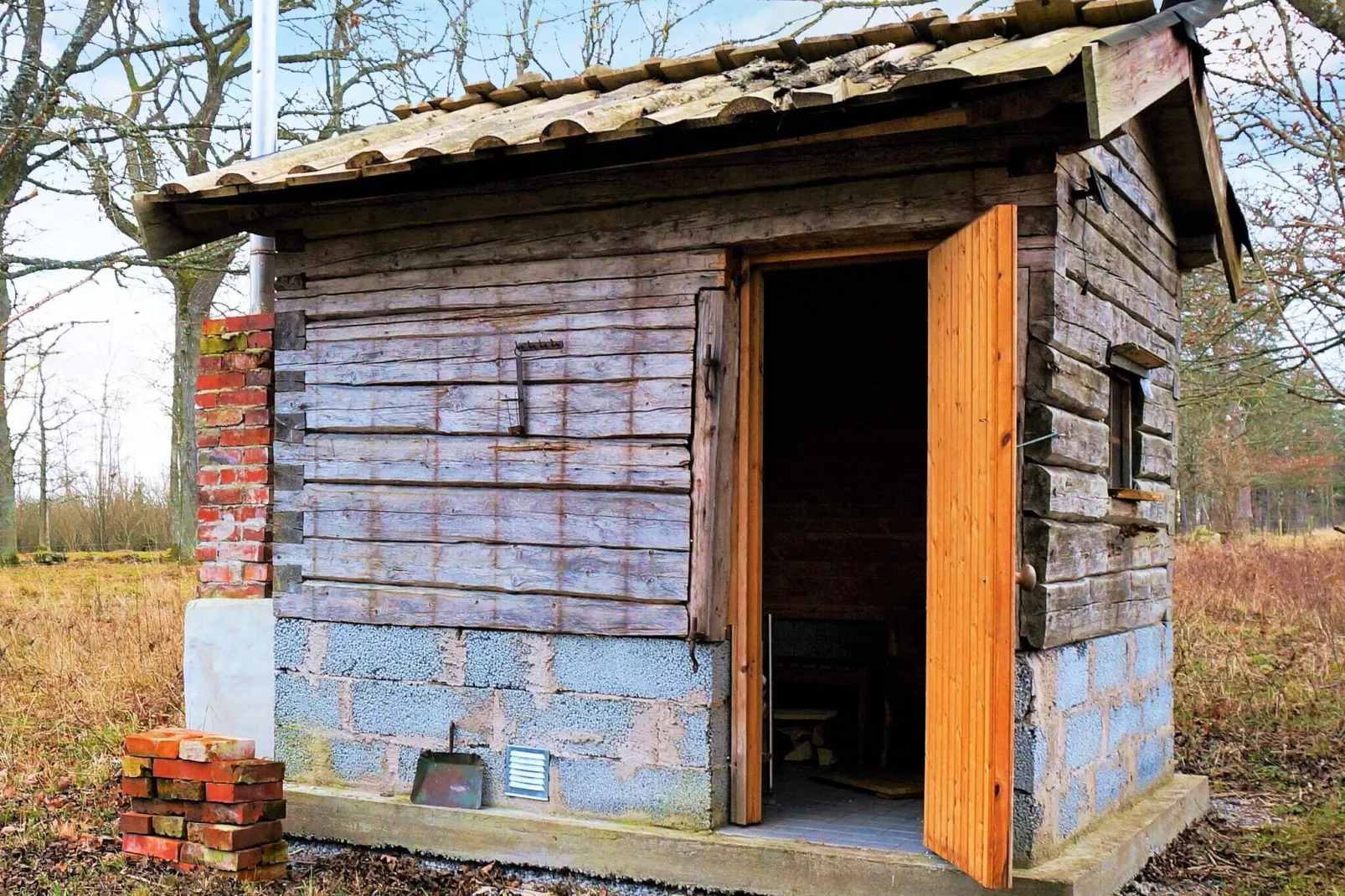 5 persoons vakantie huis in HÄLLEKIS-Buitenlucht