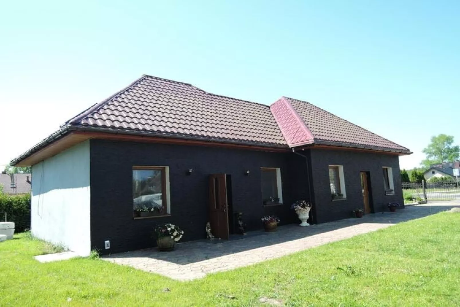 Semi-detached house in Swinoujscie for 8 persons-Buitenkant zomer