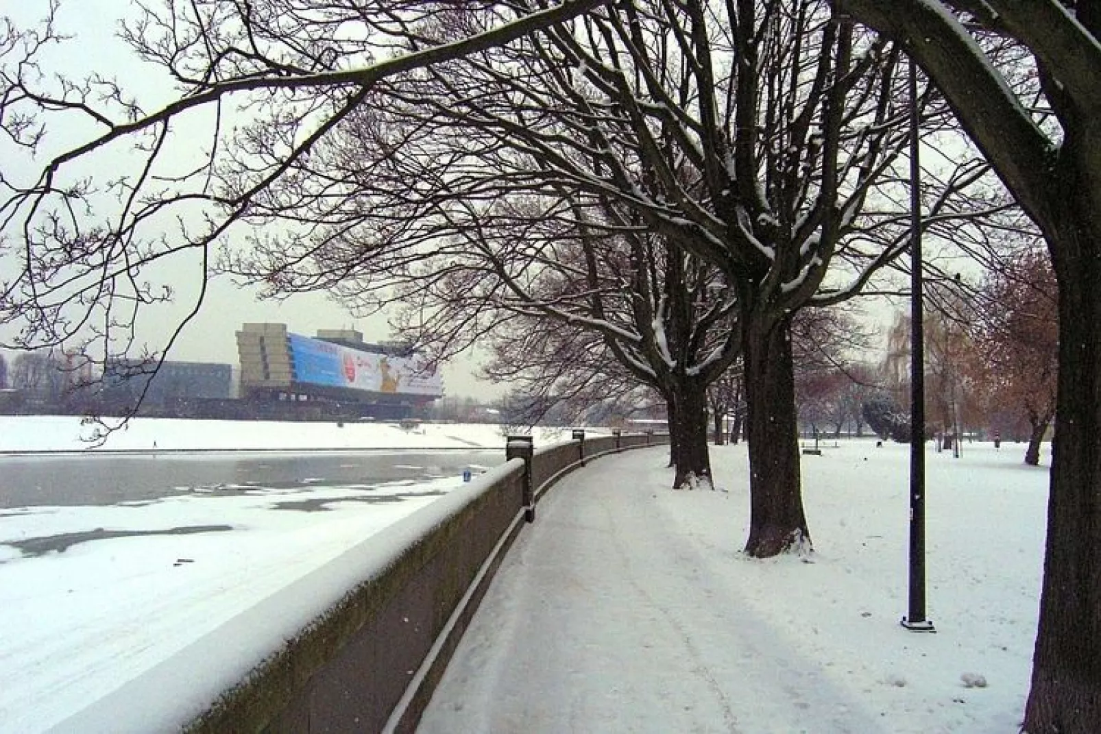 Rainbow apartment-Exterieur winter