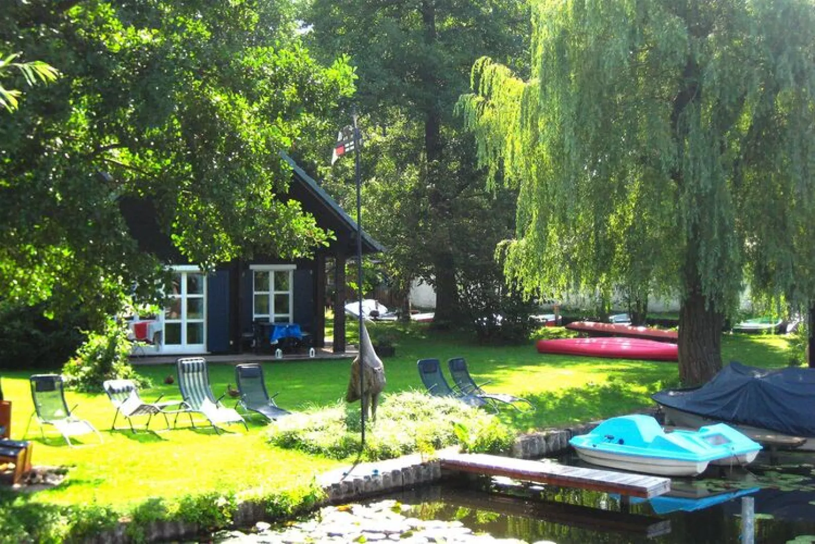 Reihenhaus am Müggelsee-Tuinen zomer