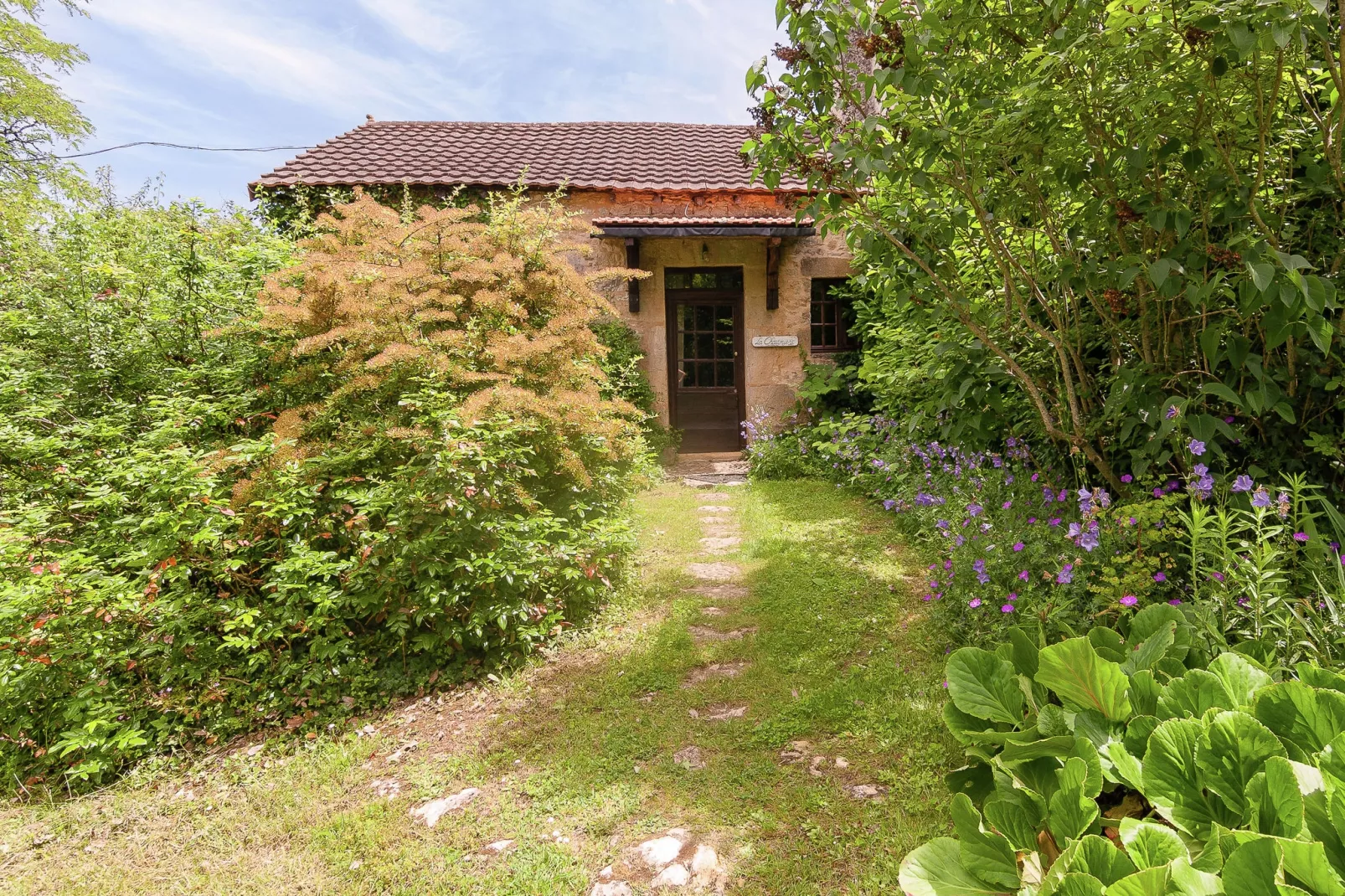 Domaine de la Borderie-Buitenkant zomer