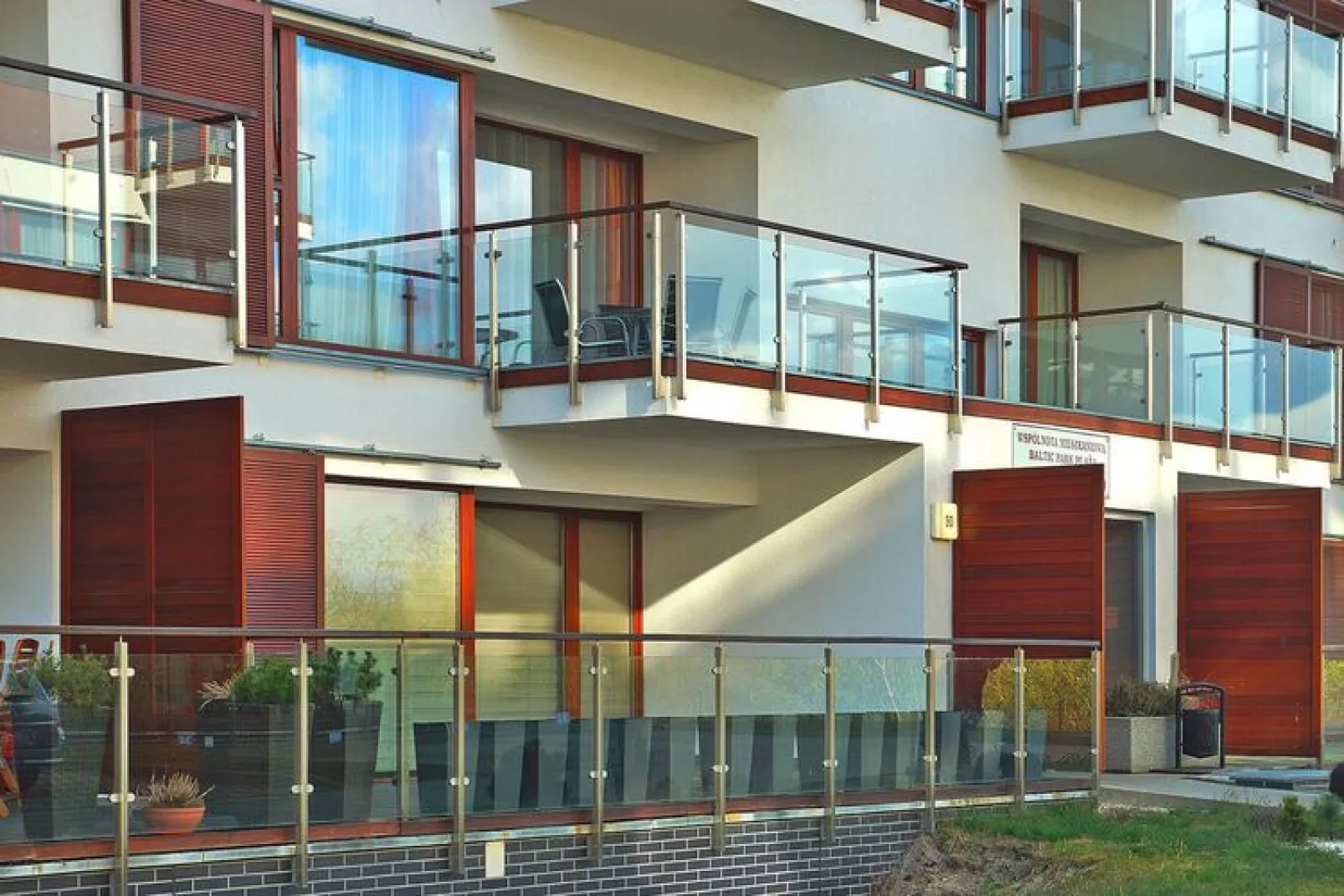 Holiday flat Swinoujscie 40 qm BON-Buitenkant zomer
