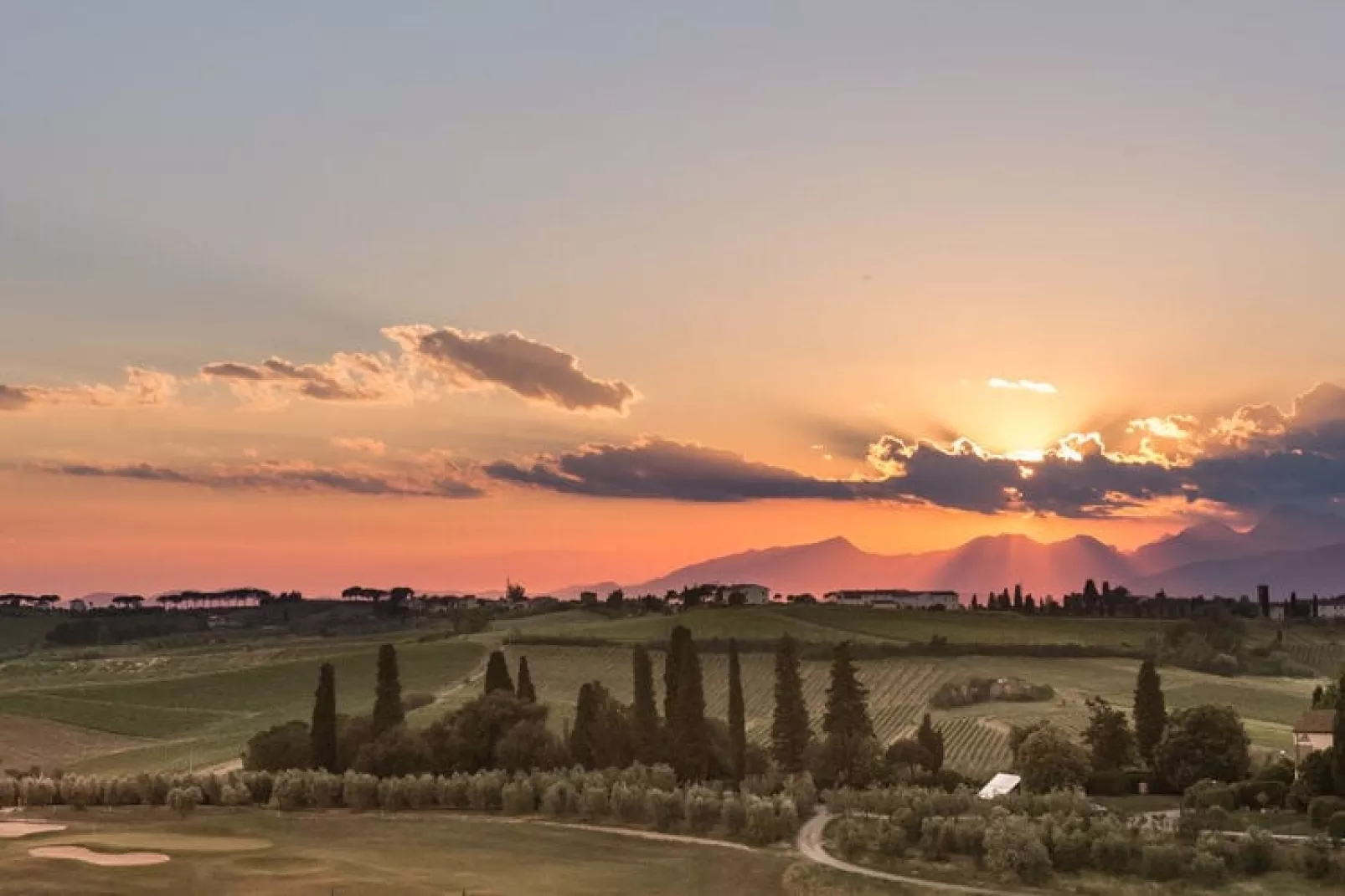Schilderachtig vakantiehuis in Florence met zwembad-Gebieden zomer 1km