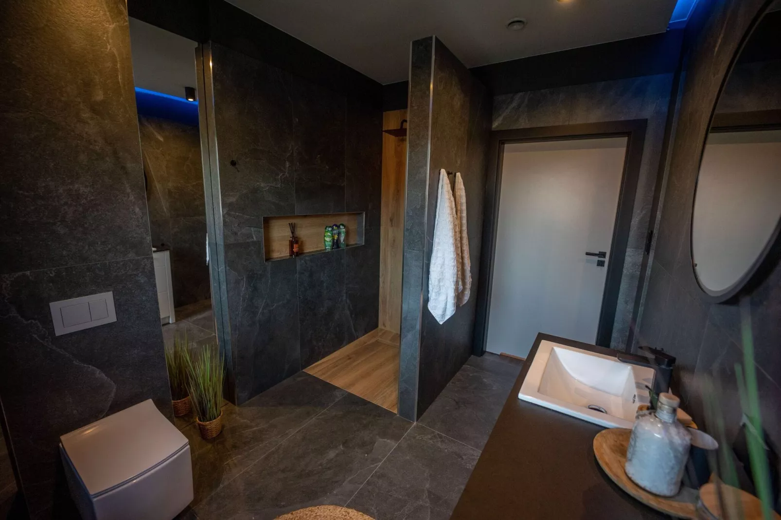 Holiday villa 95 qm Spalona-Badkamer