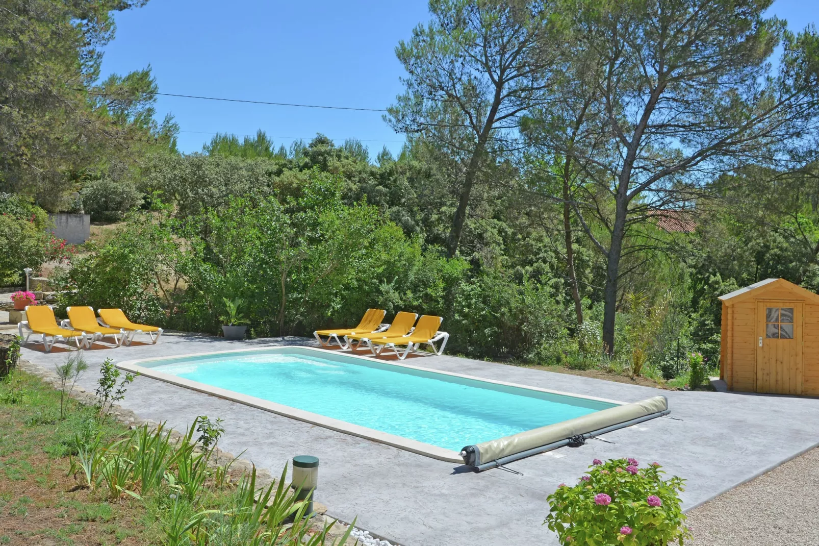 Belle Maison près du Pont du Gard-Zwembad