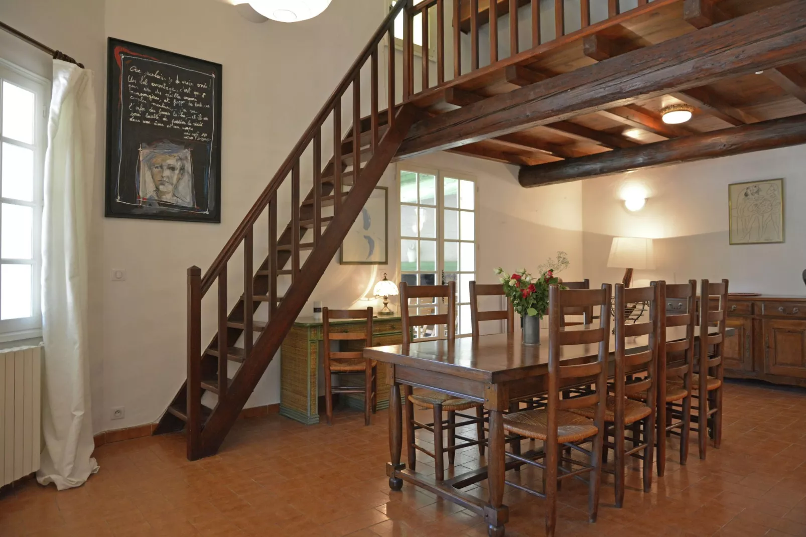 La maison des Écureuils-Eetkamer