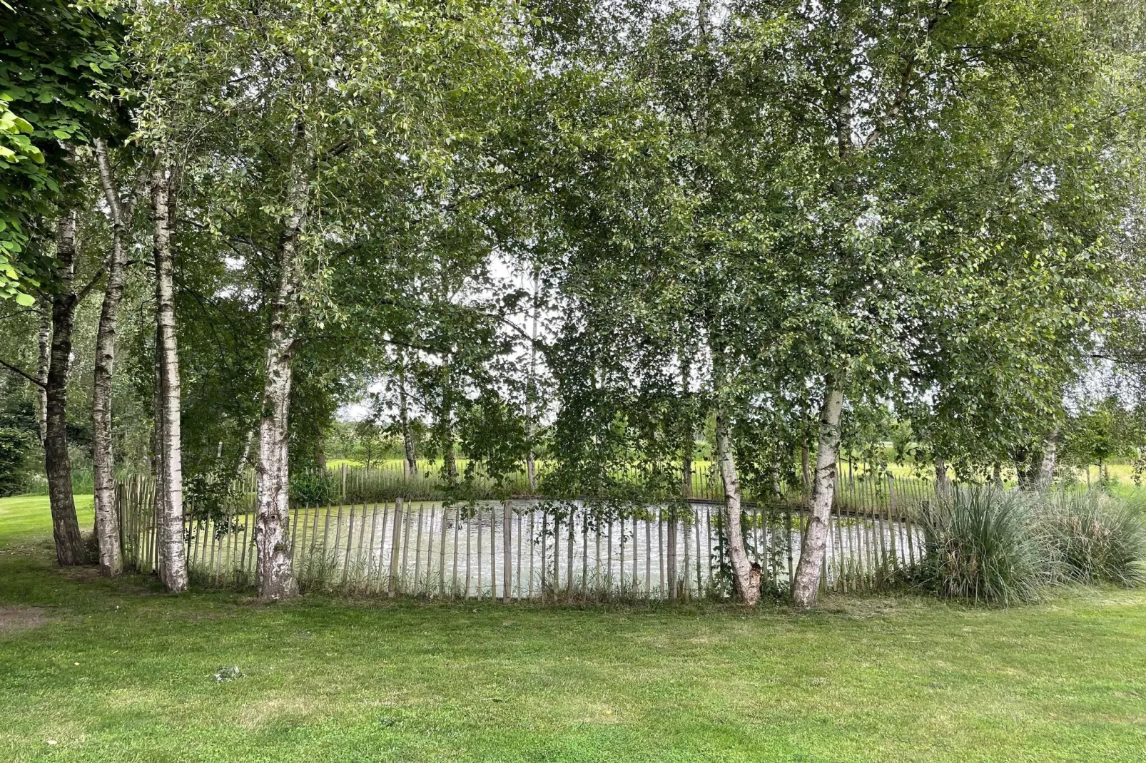 Kasteelboerderij Gunhof-Tuinen zomer