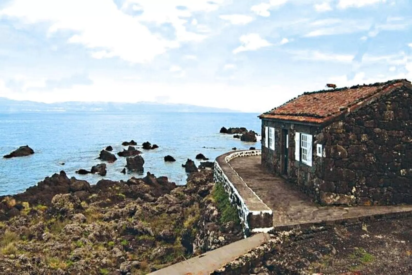 Ferienhäuser Adegas do Pico in Prainha // Adega T3 / 90-120m2-Waterzicht