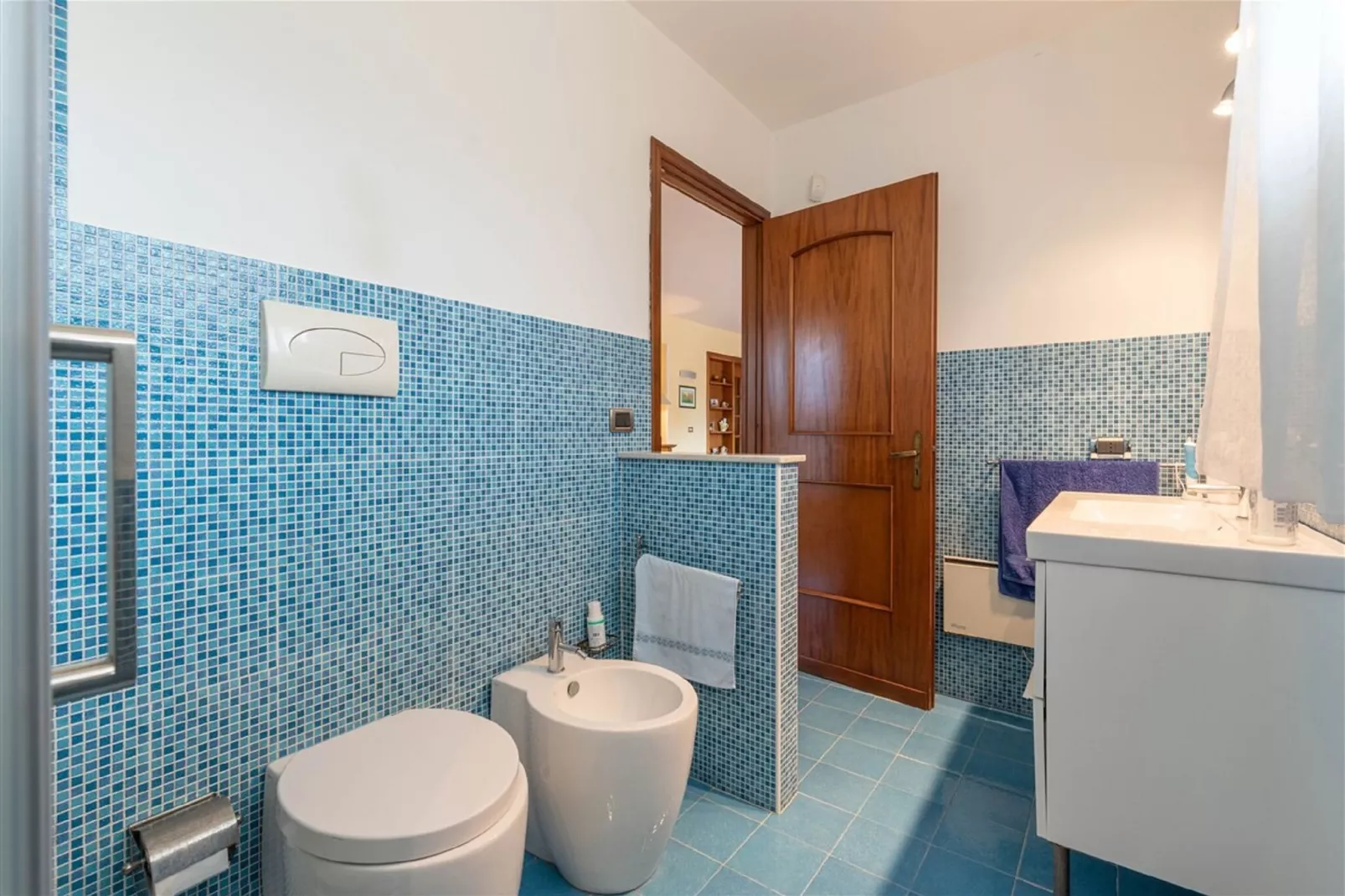 Villa Portella di mare-Badkamer