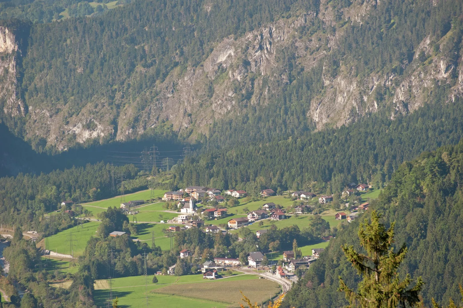 Karakeristiek appartement in Montafon met privétuin-Gebieden zomer 1km