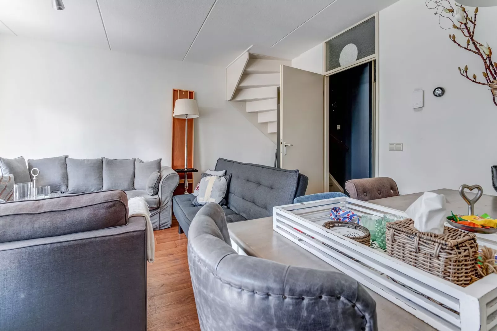 Ruim appartement in centrum Leeuwarden-Woonkamer