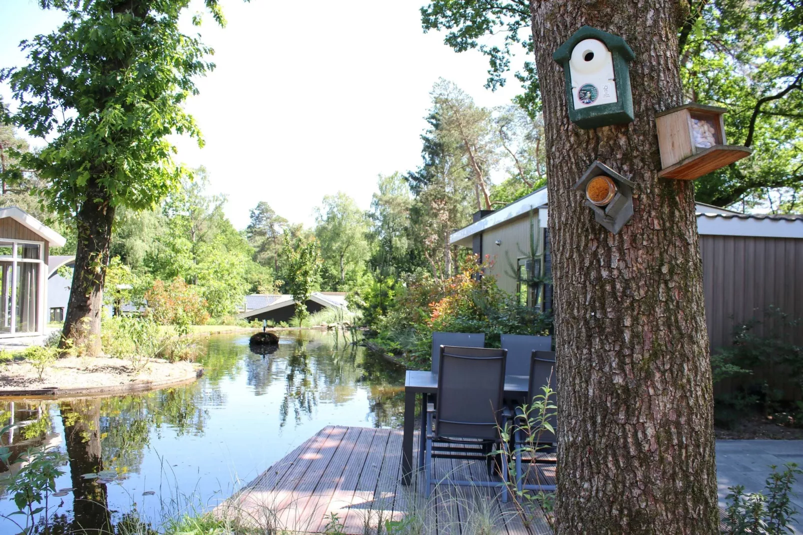 Vakantiepark De Rimboe & De Woeste Hoogte 19-Tuinen zomer