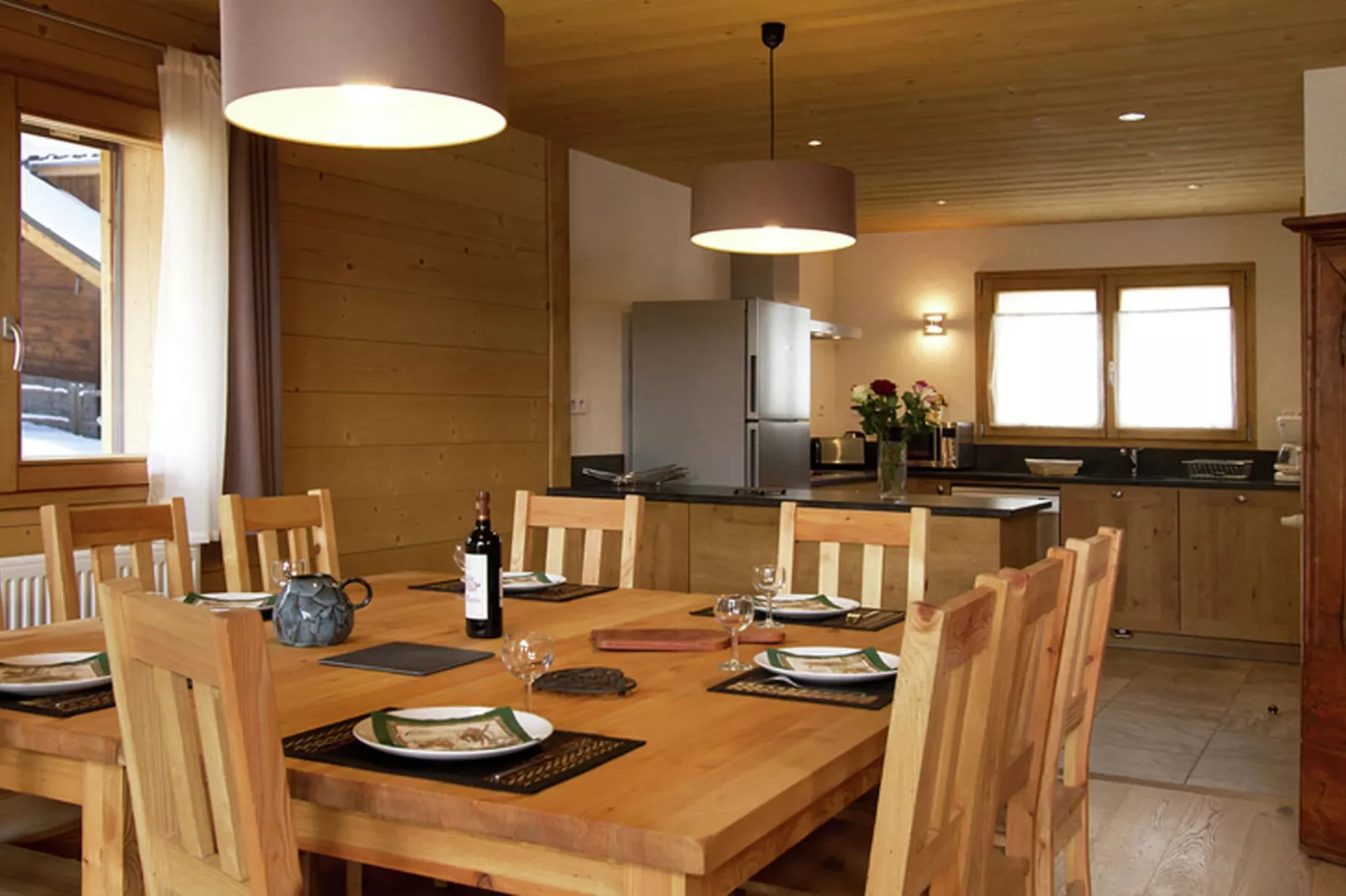 Chalet Levanna Orientale-Eetkamer